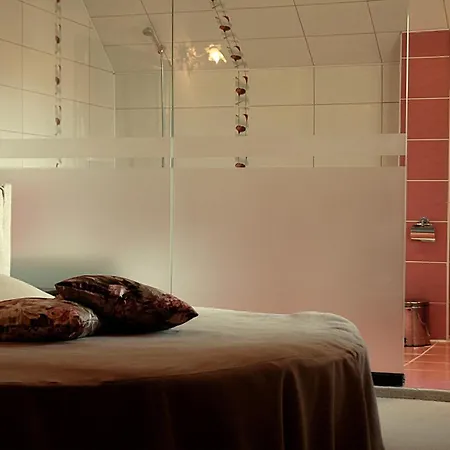 Hi Boutique Hotel 3*