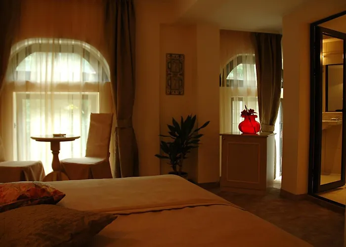 Hi Boutique Hotel 3*